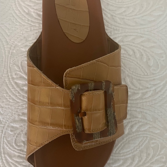 Definery Mule Footbed Croc-Embossed Leather Sandals, Tan - Picture 5 of 7